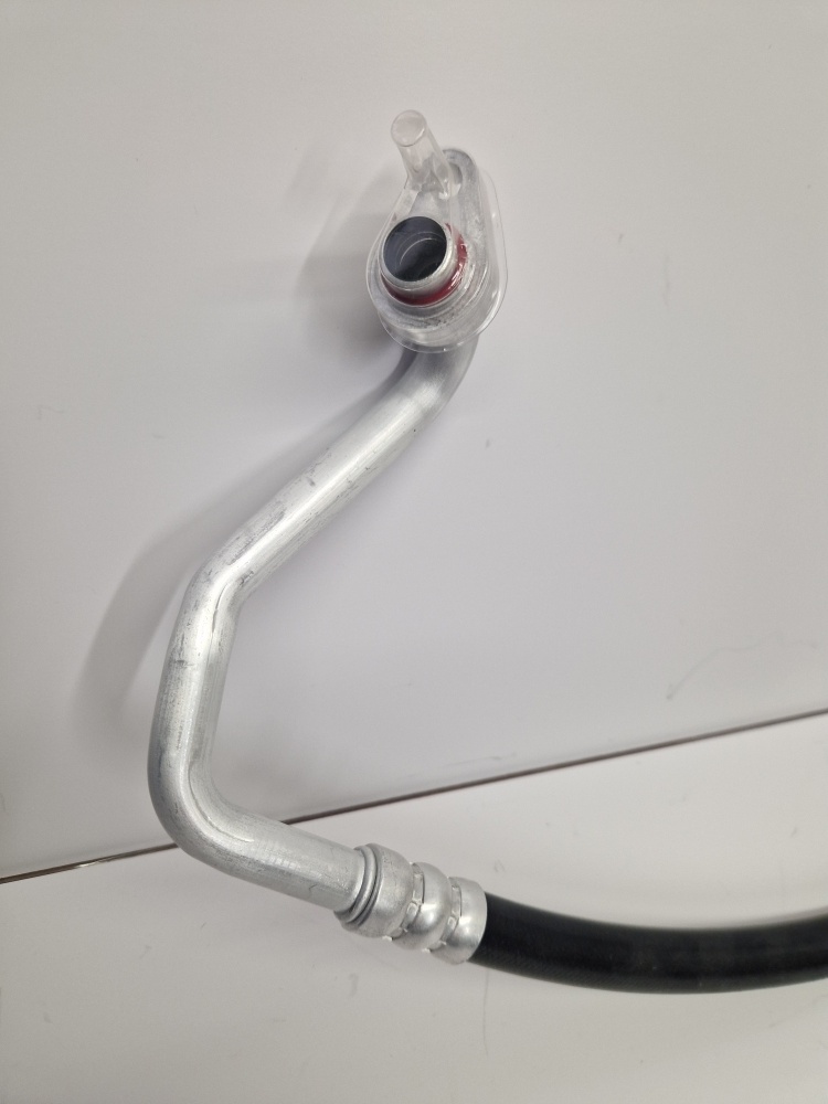 8450111382 Гранта FL трубопровод кондиционера всасывающий (толстый), после 2022 года, Фрост