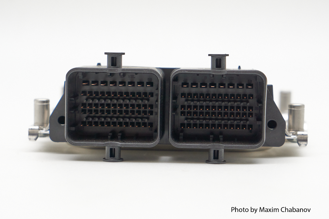 21126-1411020-70 ЭБУ BOSCH -Контроллер Е-газ