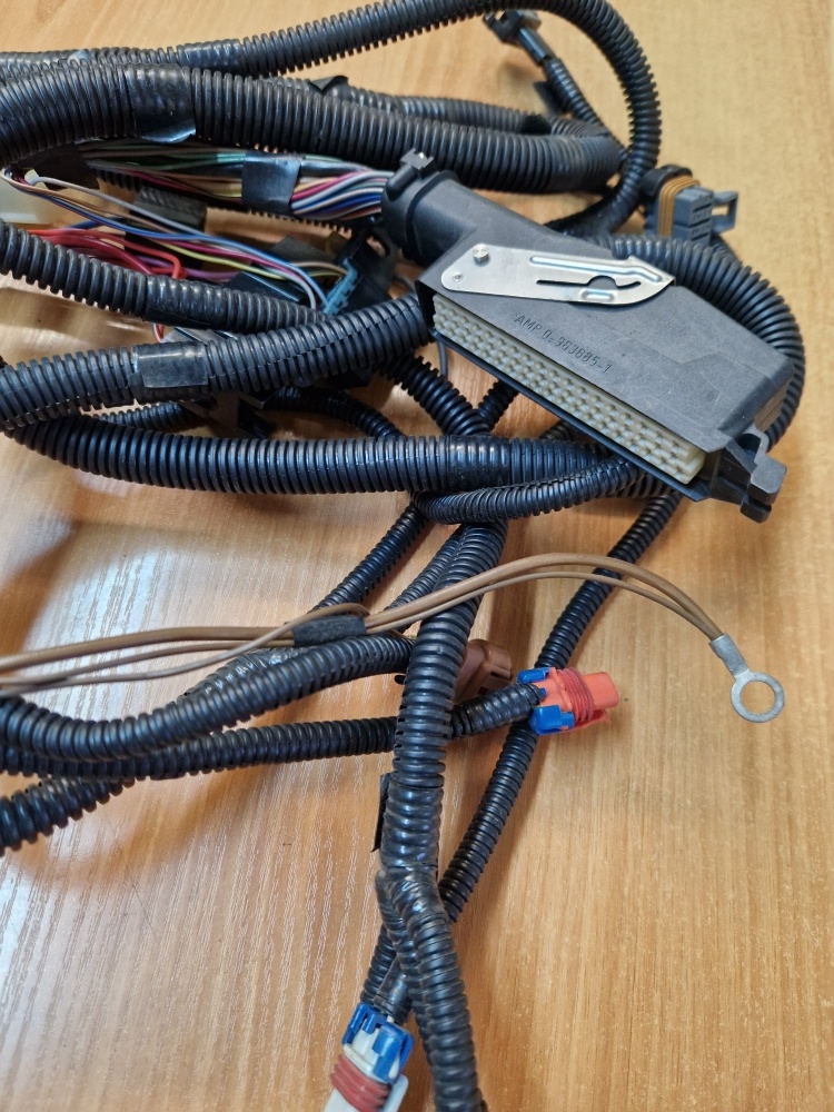 21073-3724026-00 Жгут контроллера