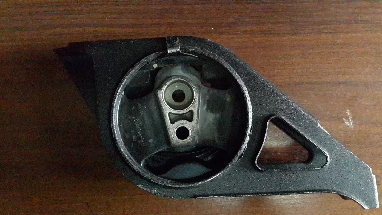 11180-1001089-01 Подушка ДВС правая