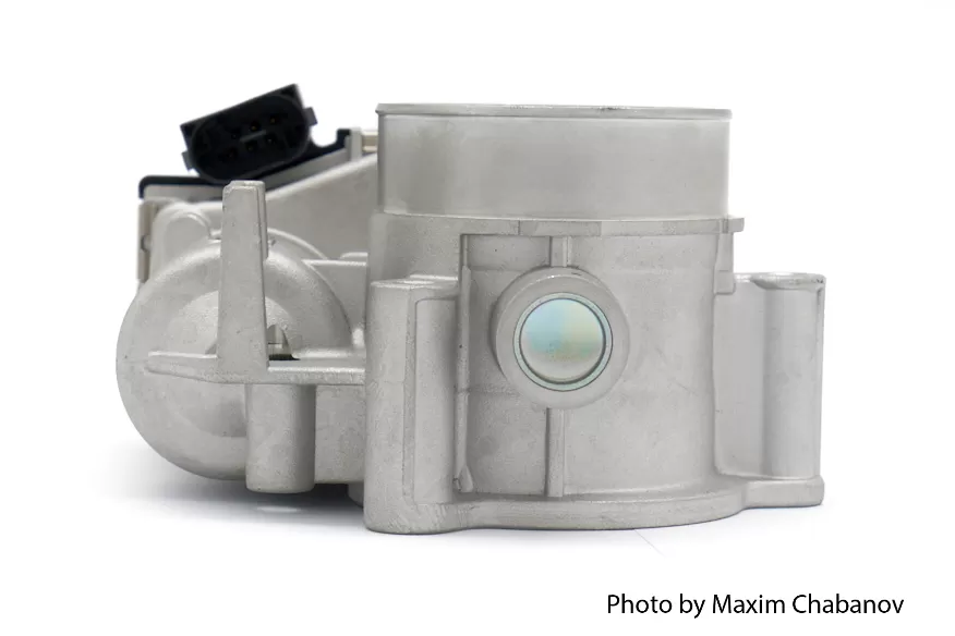 21127-1148010-10 Дроссельная заслонка в сборе Е-газ