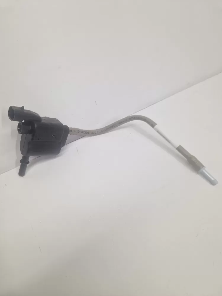 11180-1164042 Датчик адсорбера в сборе